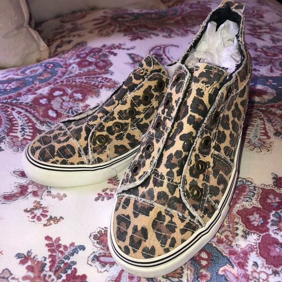 New Blowfish Malibu leopard print sneakers - Picture 3 of 6